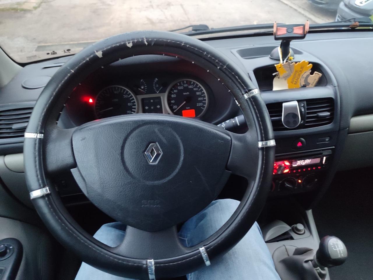 Renault Clio 1.2 16V cat 3 porte Dynamique