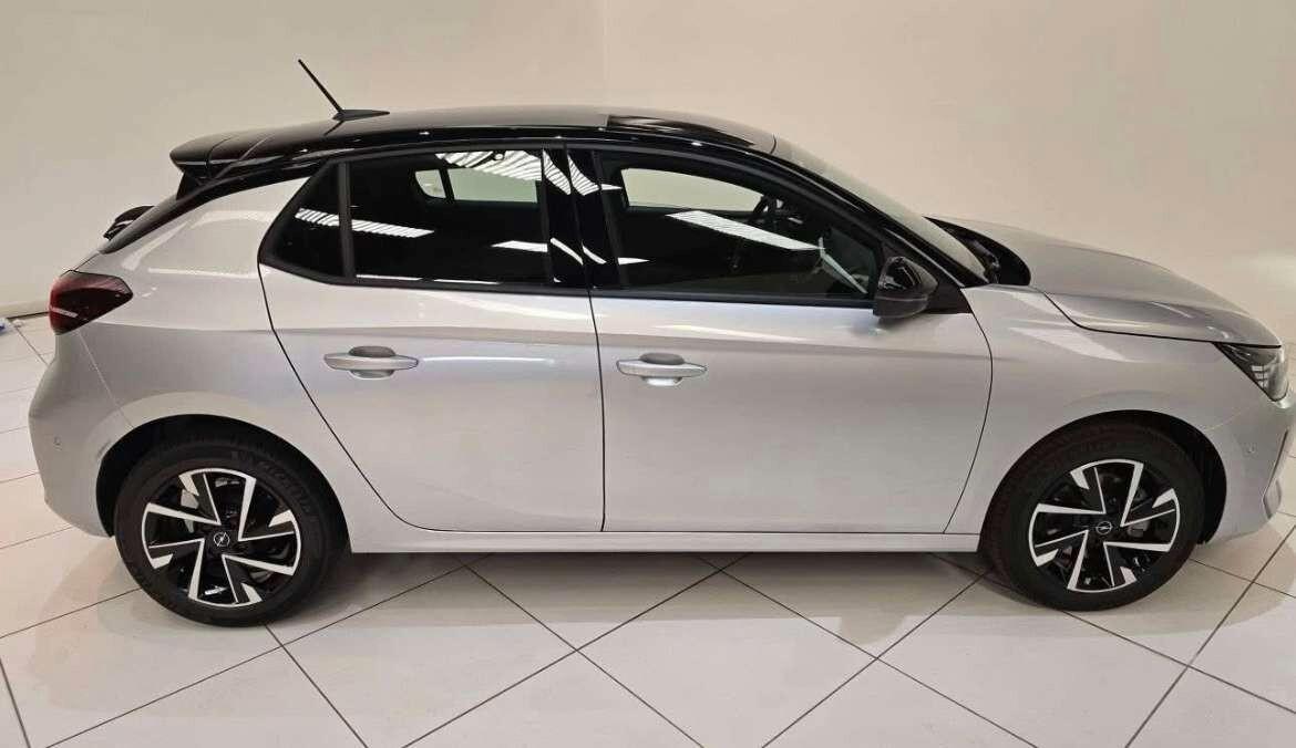 Opel Corsa 1.2 100 CV Ultimate NOLEGGIO 12 MESI