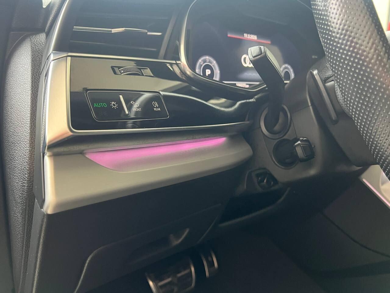 Audi Q8 50 TDI 286 CV quattro tiptronic Sport