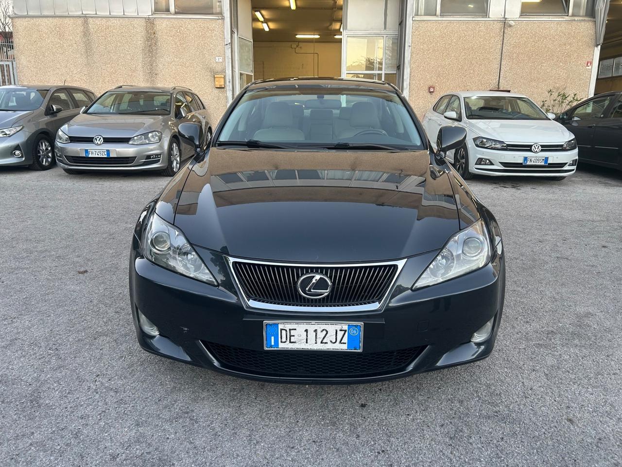 Lexus IS 220d 2.2 16V Luxury