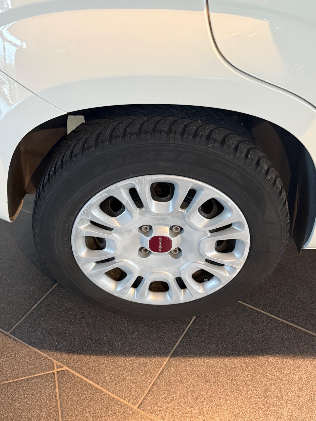 Fiat Panda 1.0 FireFly S&S Hybrid IVA ESPOSTA