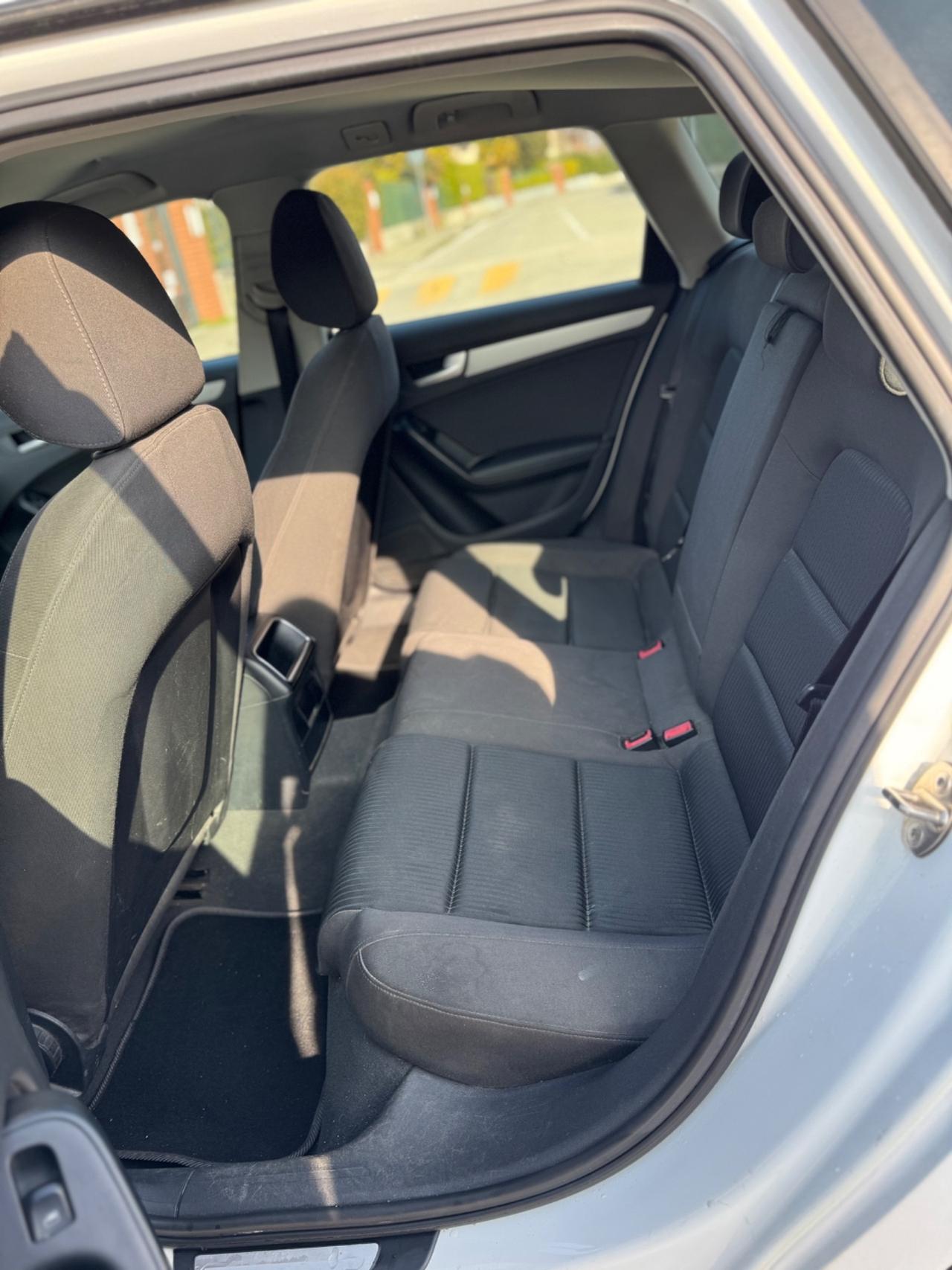 Audi A4 Avant 2.0 TDI 143CV F.AP. mult. Ambiente