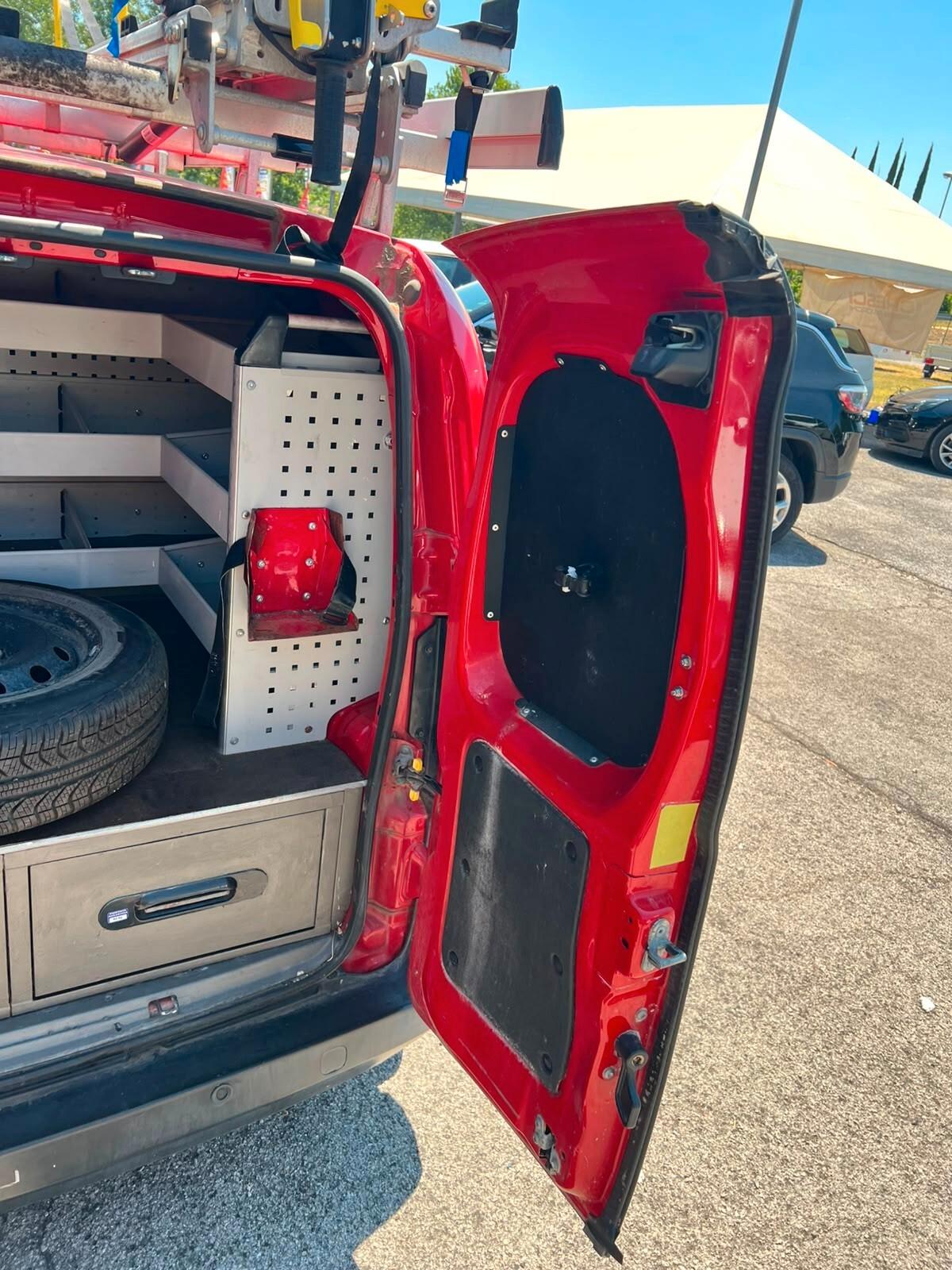 Fiat Fiorino 1.3 MJT 75CV Furgone Adventure ATTREZZATO