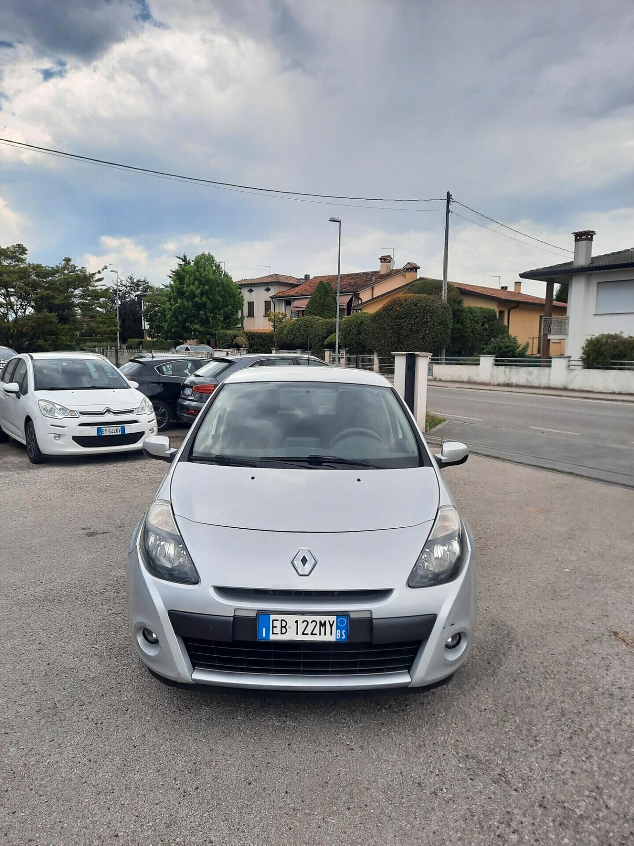 Renault Clio 1.5 dCi 65CV 5 porte OK NEOPATENTATI