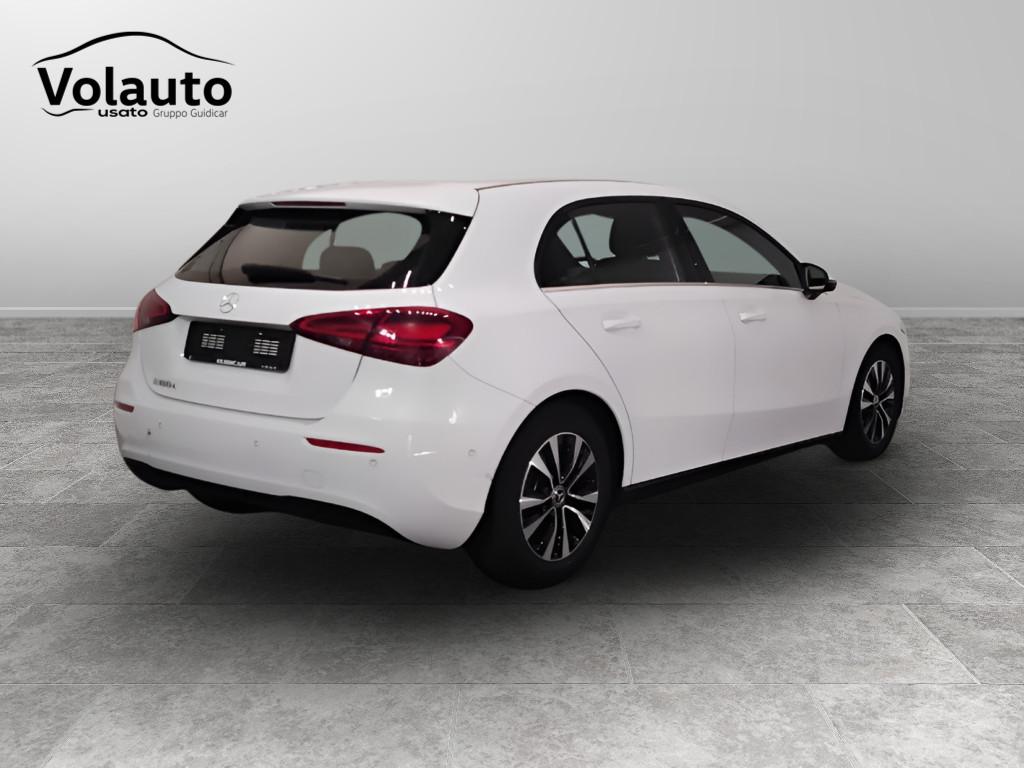 Mercedes-Benz Classe A - W177 2023 - A 180 d Advanced auto