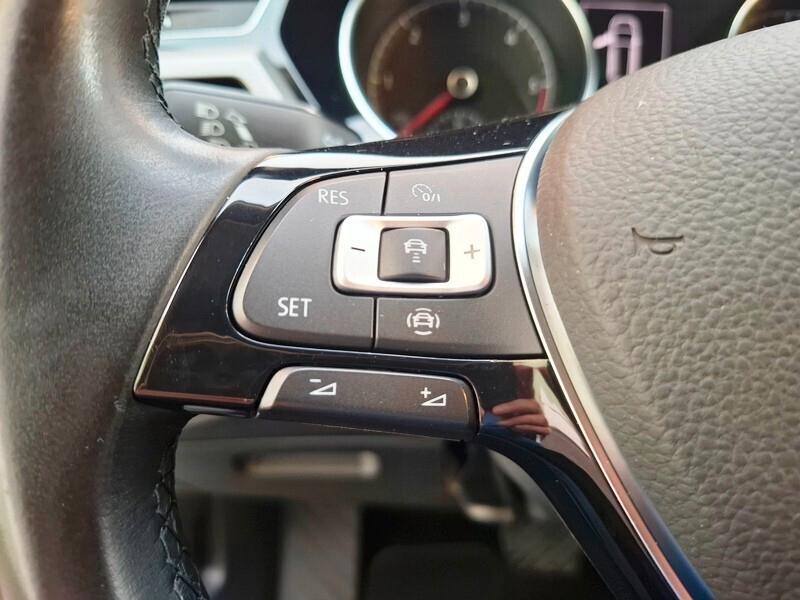 VW Touran 2.0 TDI 150cv DSG 7 POSTI!!!