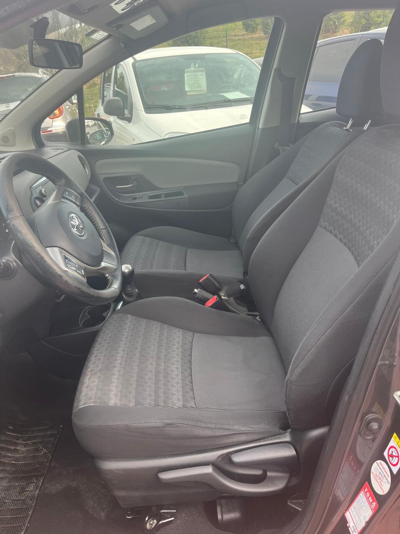 Toyota Yaris 1.0 5 porte