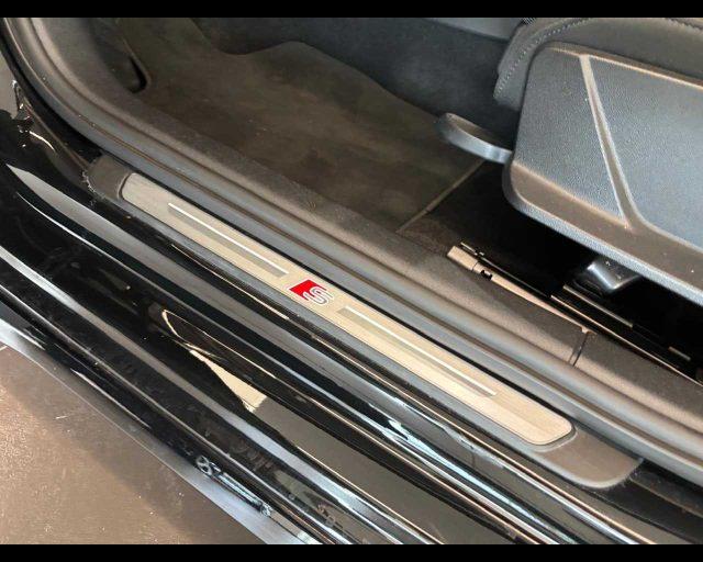 AUDI A3 SPB 35 TDI S line edition