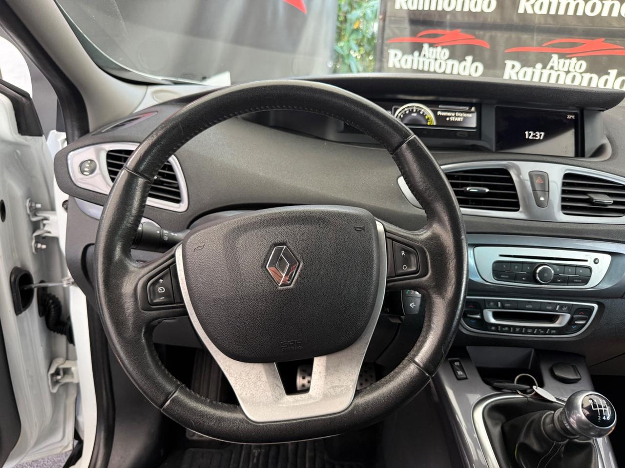 Renault Scénic XMod Cross 1.5 dCi 110CV Bose