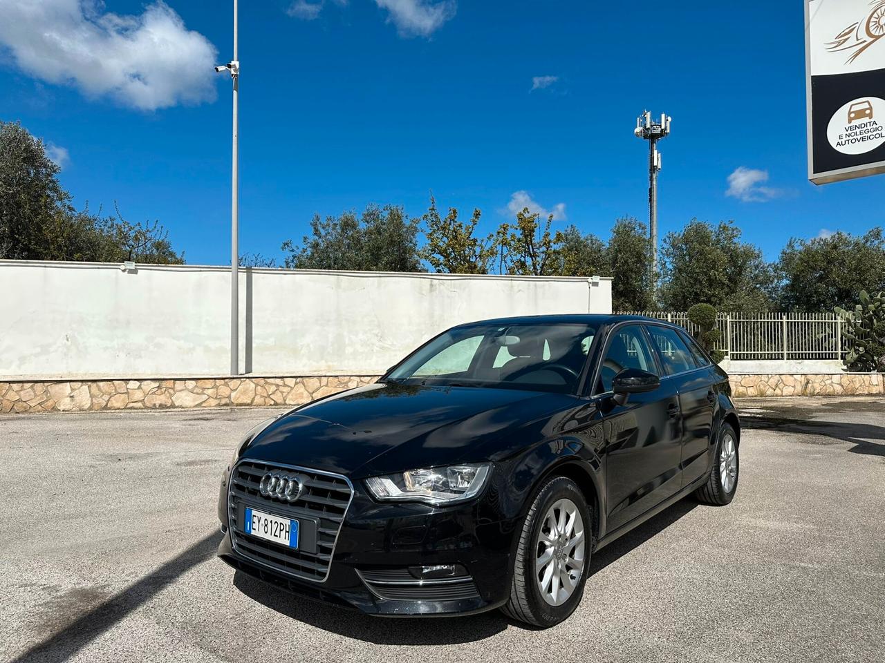 AUDI A 3 1.6 TDI clean diesel S tronic Ambition