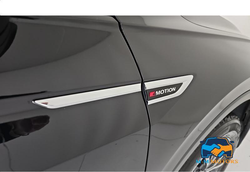 Volkswagen Tiguan Allspace 7 POSTI