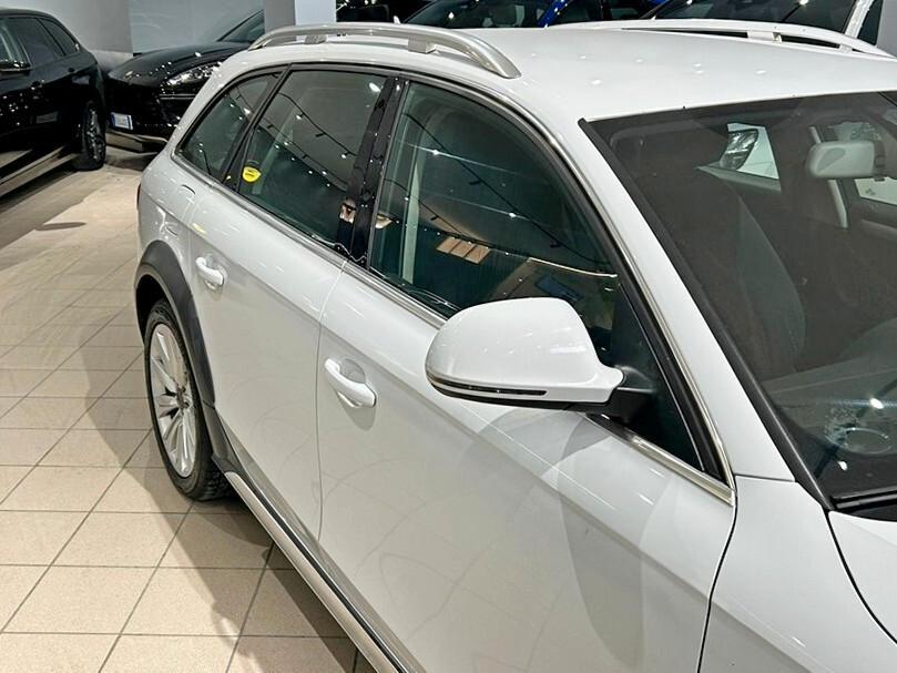 Audi A4 allroad 3.0 V6 TDI 245 CV S tronic Advanced