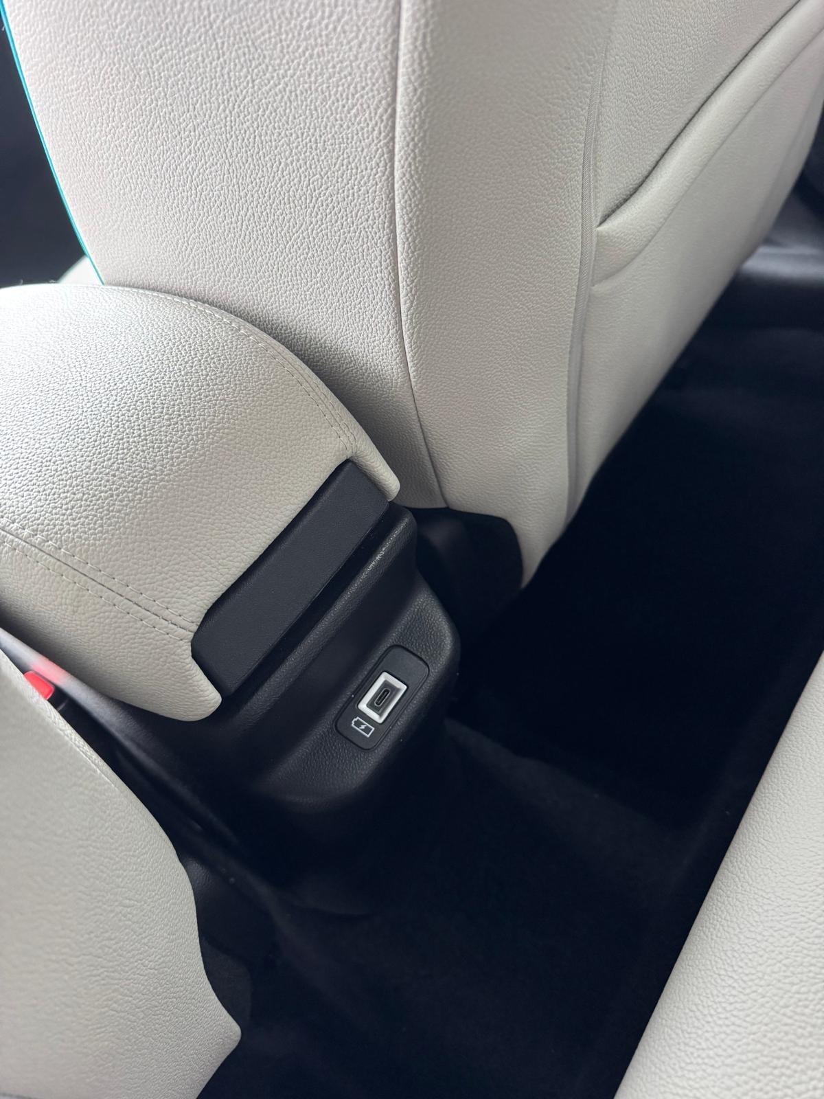 Fiat 600 HYBRID LA PRIMA