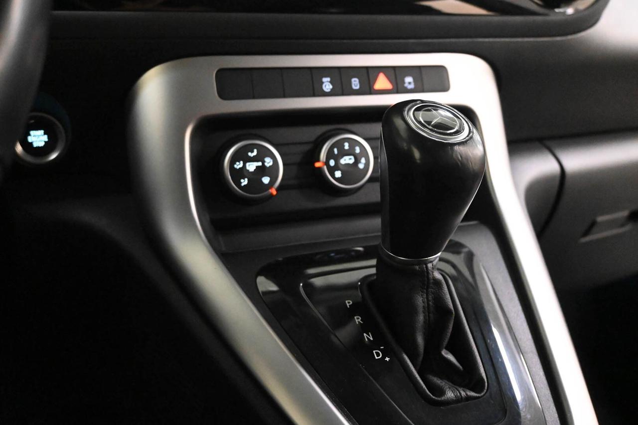 MERCEDES Classe T (2022-->) T 180d Premium