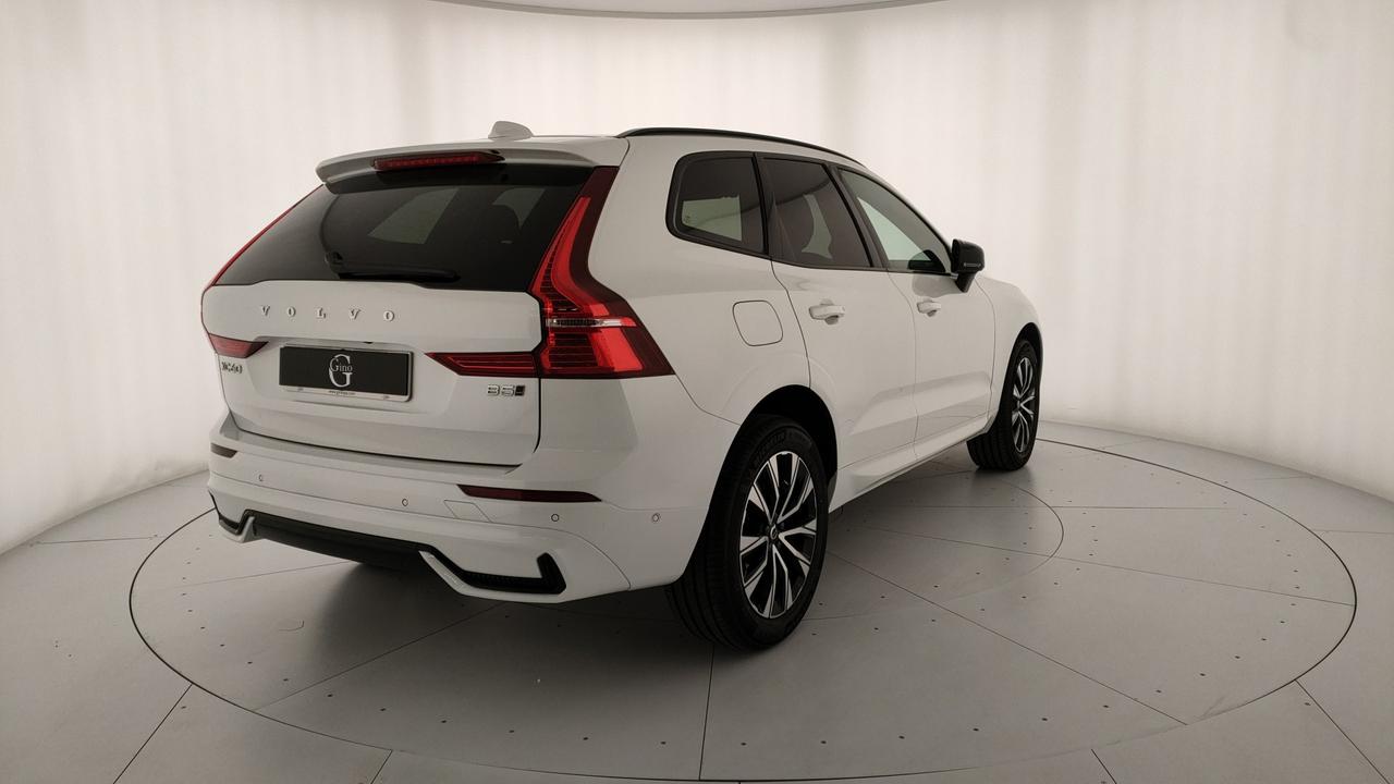 VOLVO XC60 2.0 b5 Plus Dark awd auto