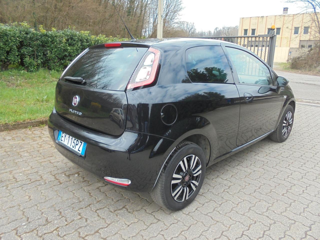 Fiat Punto 1.4 8V 3 porte Easypower Young benzina/GPL