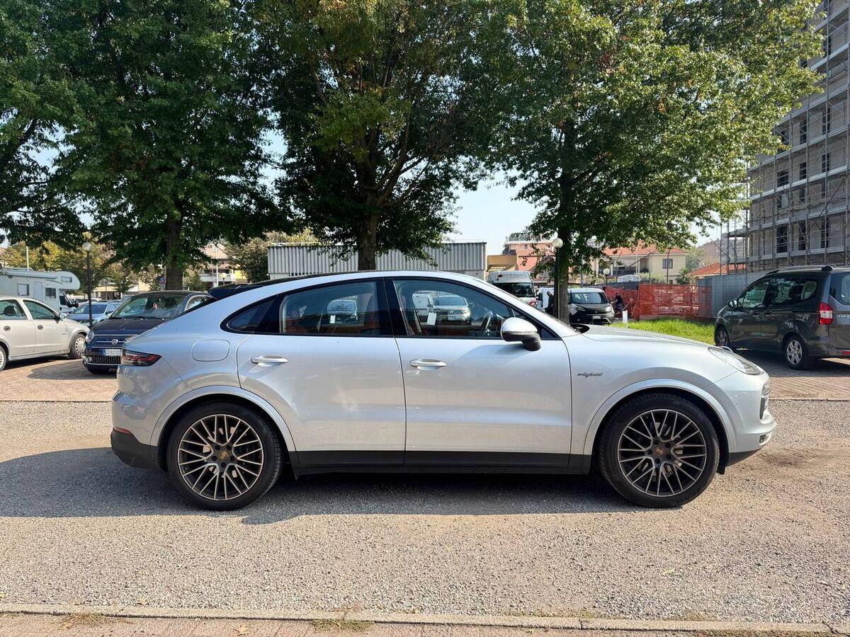 Porsche Cayenne 3.0 e-hybrid 5p.ti tiptronic