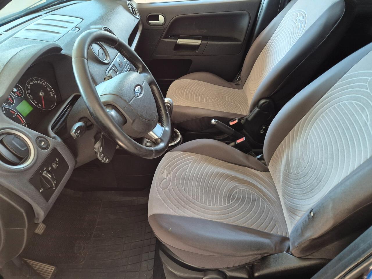 Ford Fusion UAV 1.4 TDCi 5p. UNICO proprietario