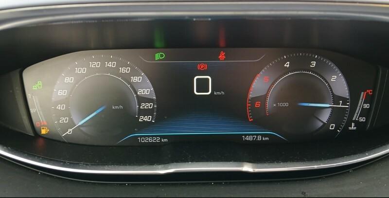 PEUGEOT 3008 BlueHDI 130 S/S Allure