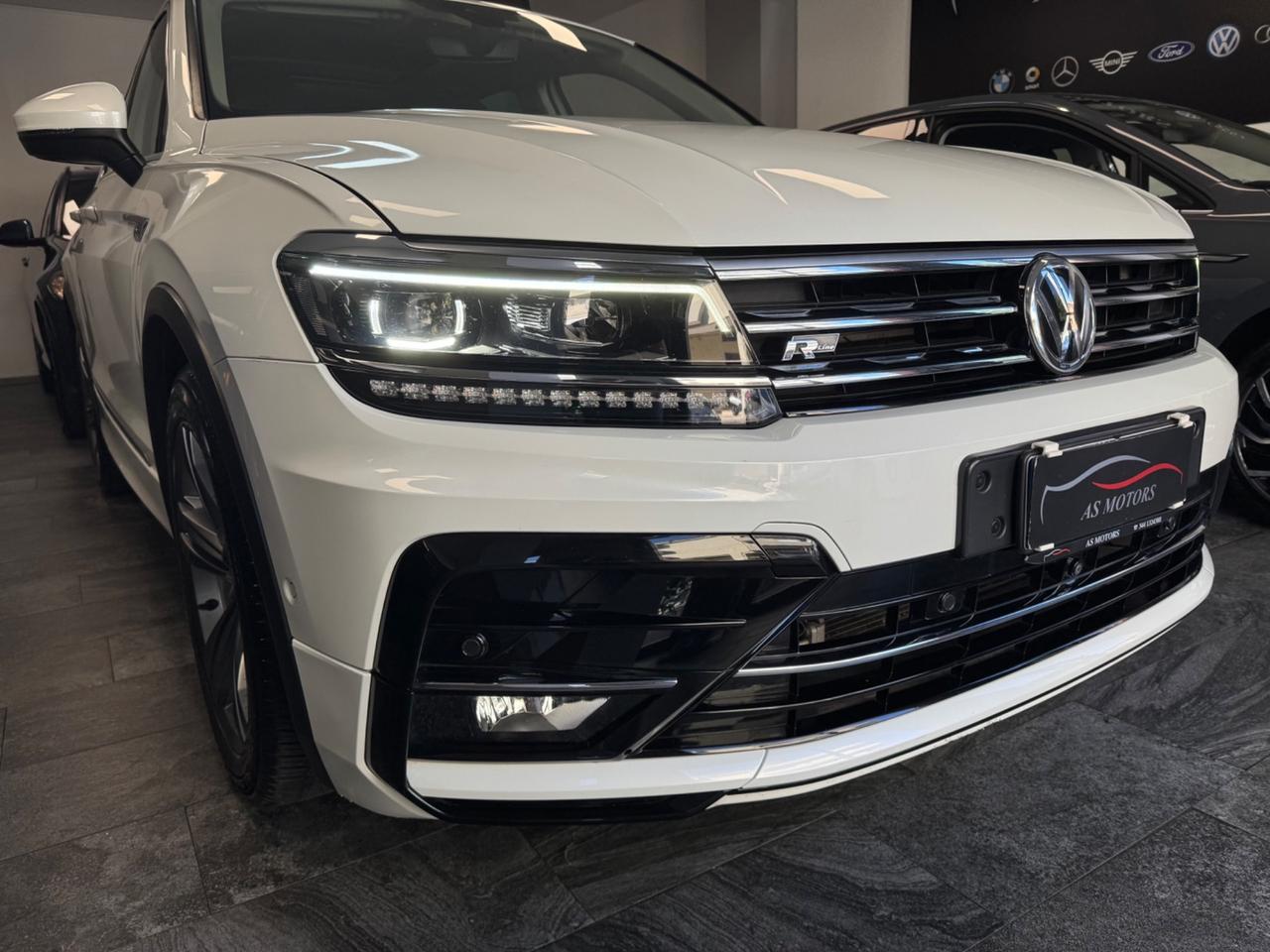 VW TIGUAN 2.0 TDI 150 CV R LINE TETTO APRIBILE