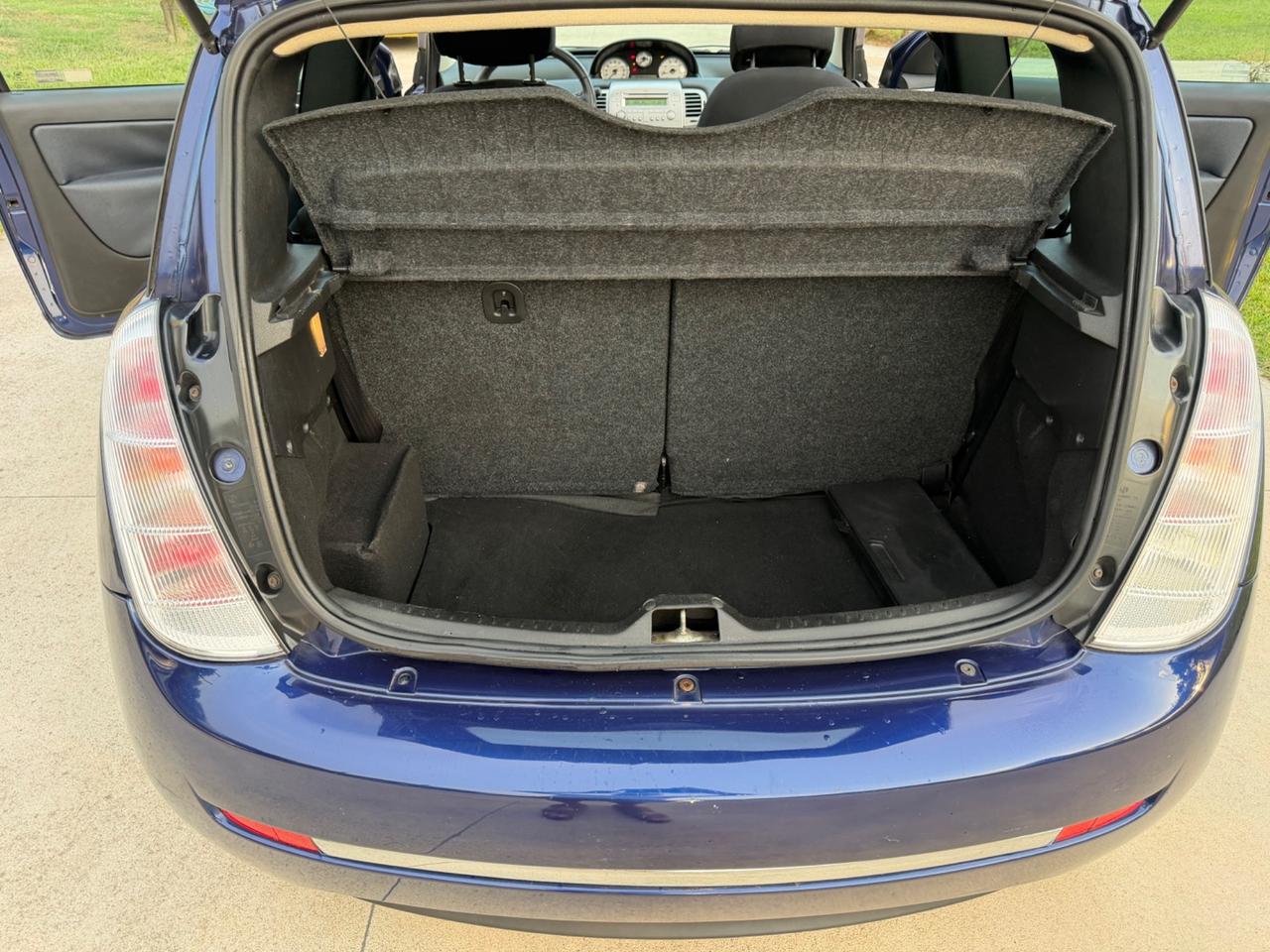 Lancia Ypsilon 1.4 16V Platino