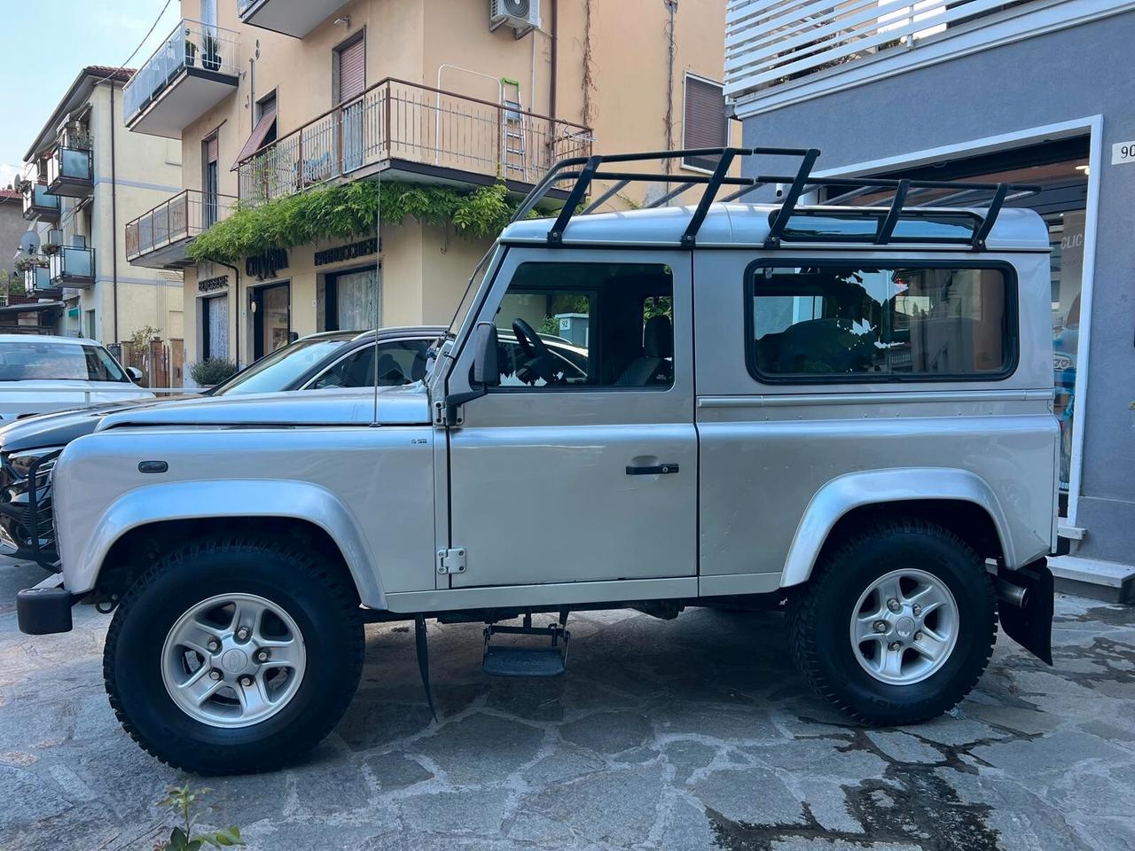 LAND ROVER DEFENDER 90 2.5 Td5 STATION WEGON E 6 posti