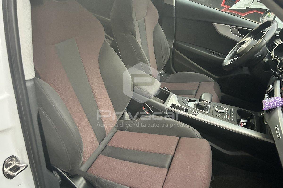 AUDI A4 Avant 40 TDI quattro S tronic Business