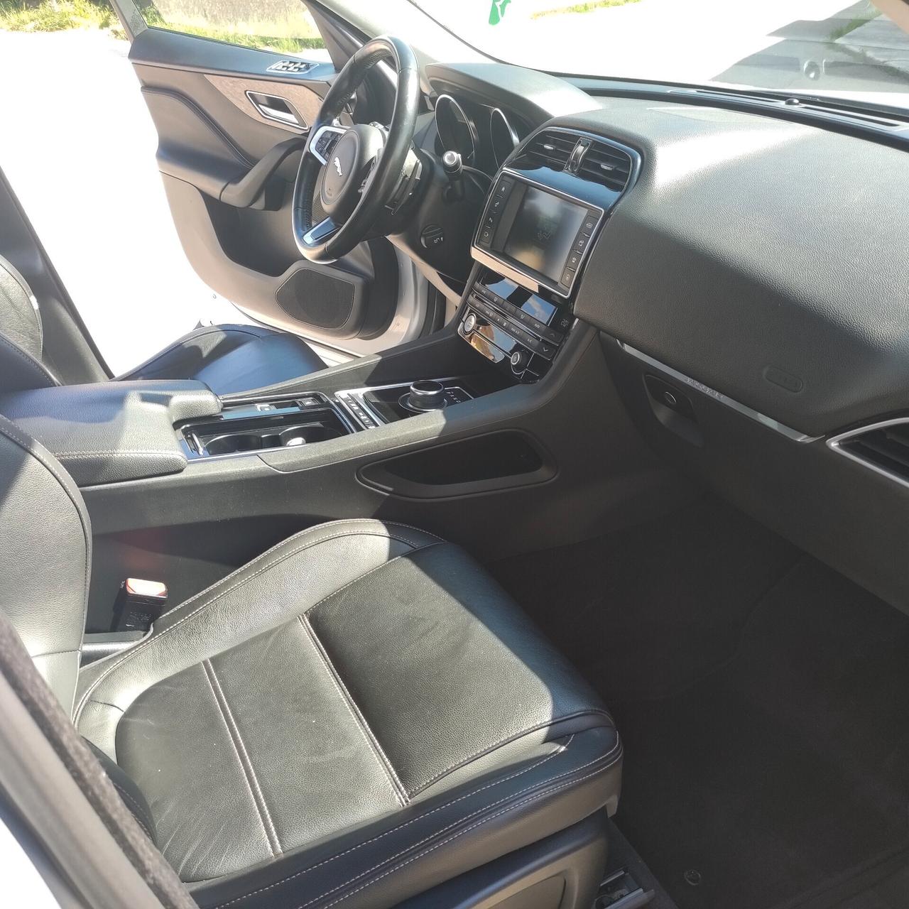 Jaguar F-Pace 2.0 D 240 CV AWD aut. Portfolio