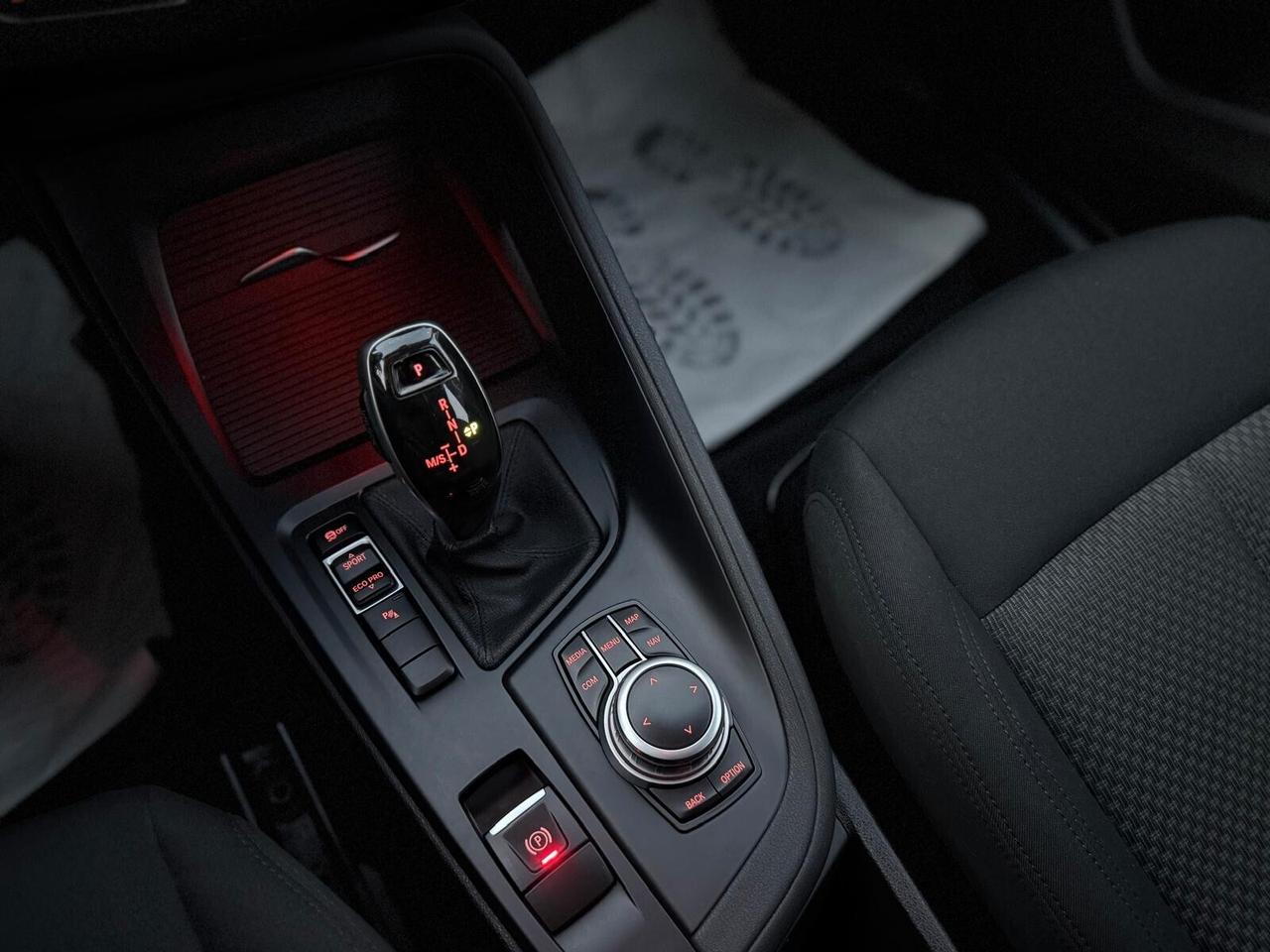 Bmw X1 sDrive 18d 150cv Autom. Advantage Restyling 2021