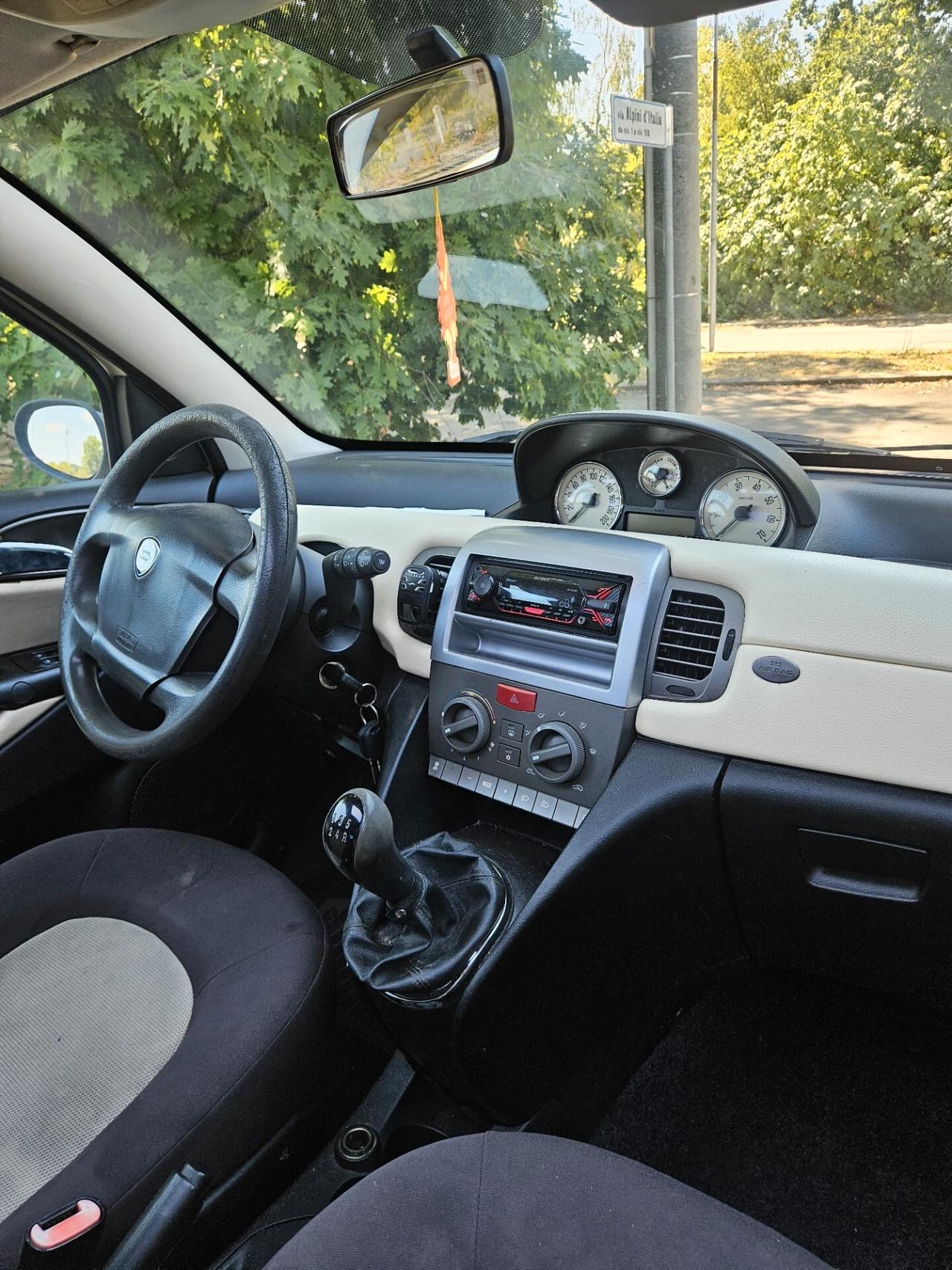 Lancia Ypsilon 1.3 Multijet NEOPATENTATI