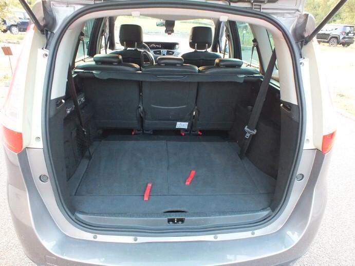 Renault Scenic 1.5 dCi*7 POSTI*UNIPRO*NAVI e BLUETOOTH di SERIE*