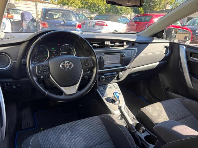 TOYOTA Auris 1.8 Hybrid Executive - UNIOPRO