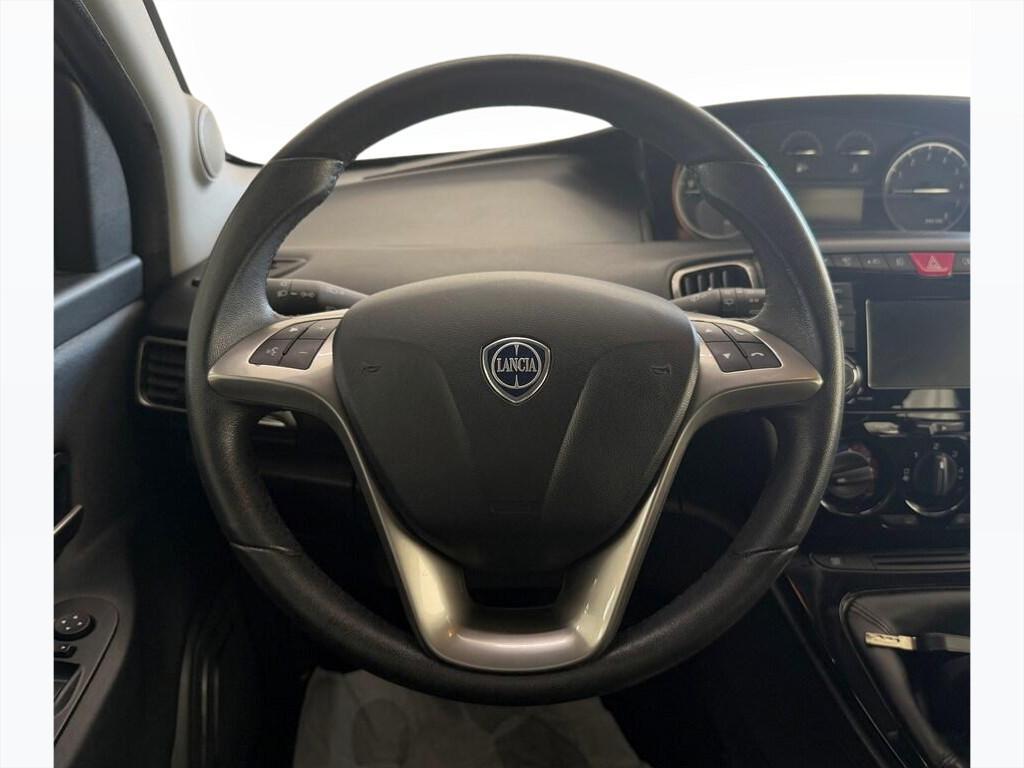 Lancia Ypsilon 5 Porte 1.2 Gold