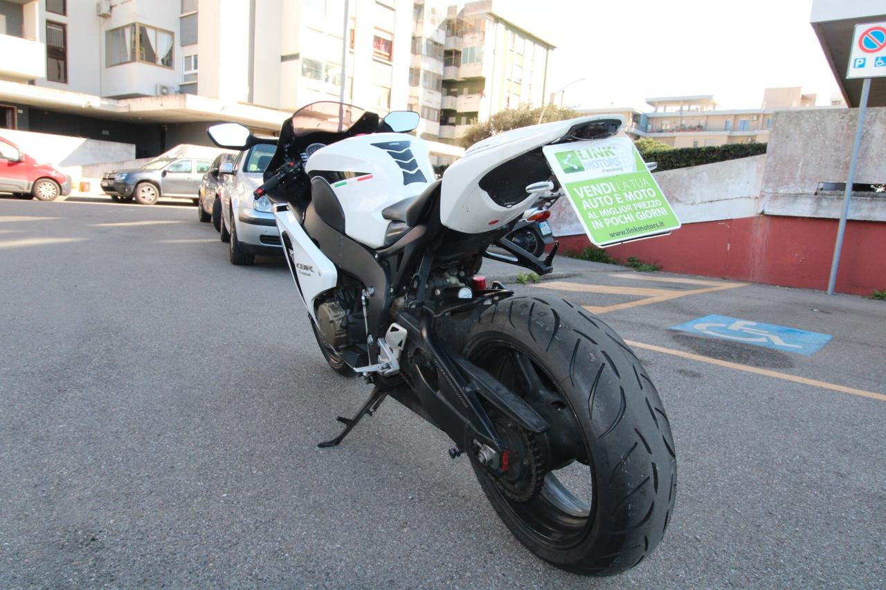 Honda CBR 1000 RR