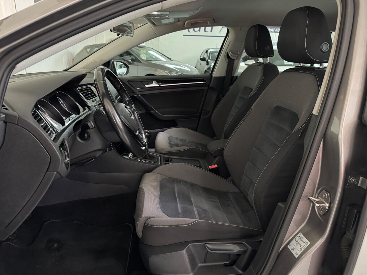 Volkswagen Golf 2.0 TDI 5p. Highline BlueMotion Technology