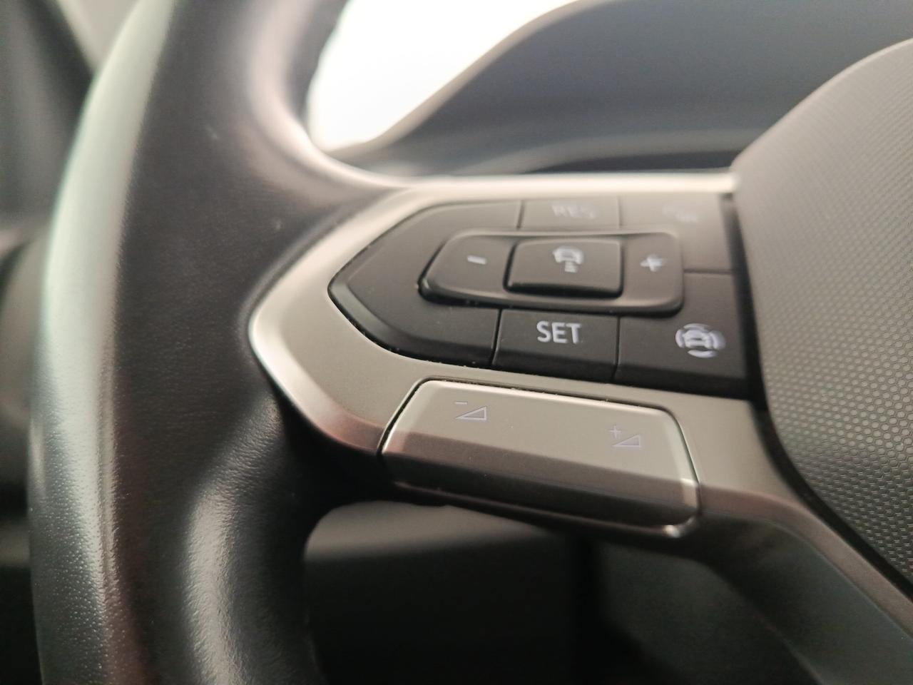 VOLKSWAGEN T-Roc - T-Roc 1.5 TSI ACT Style