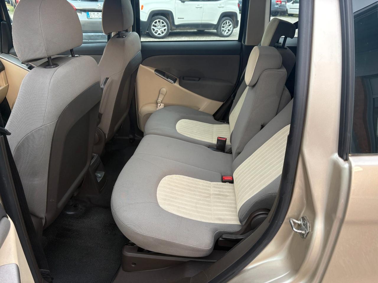 Lancia Musa 1.9 Multijet