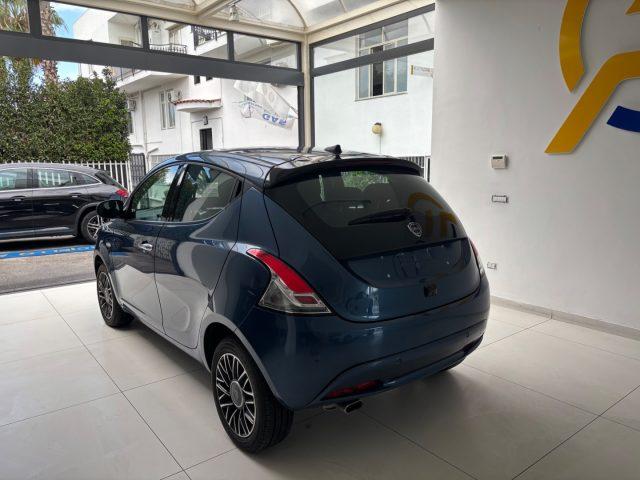 LANCIA Ypsilon 1.2 69 CV 5 porte GPL Ecochic tua da ?169,00 mensi
