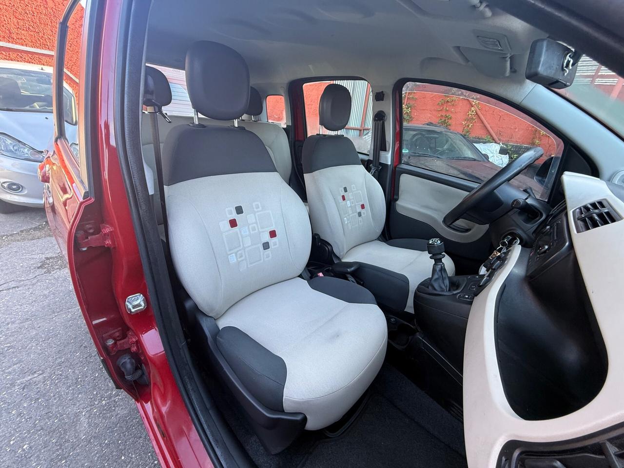 Panda 1.2-unipro-(69 mila km )-garanzia-E6