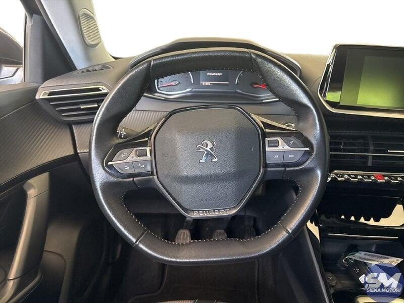 Peugeot 2008 PureTech 130 S&S Allure Pack