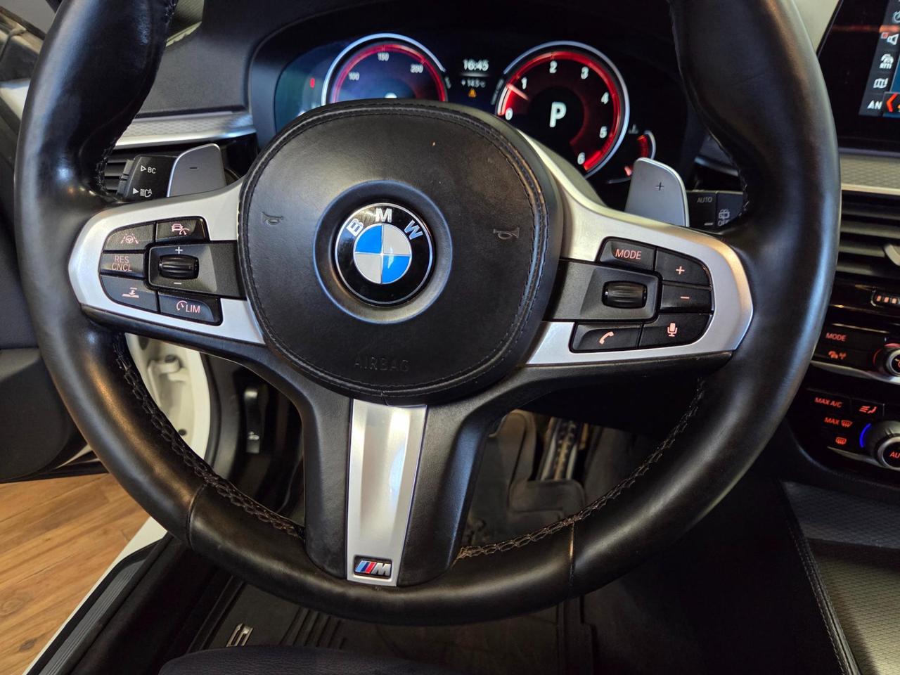 BMW 530 530 D XDRIVE TOURING MSPORT