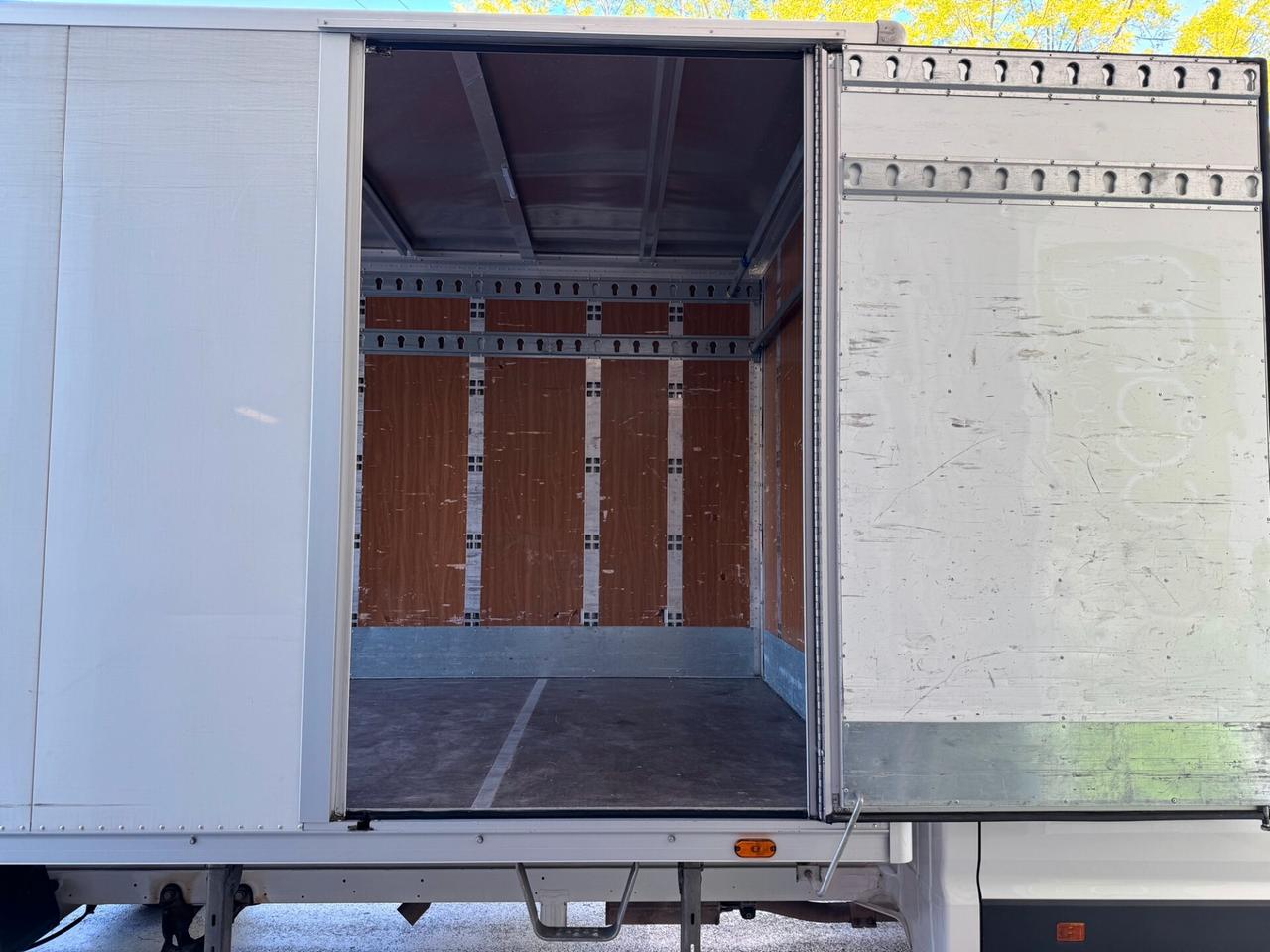 Volkswagen Crafter 2.0TDI CENTINA SPONDA PALFINGER