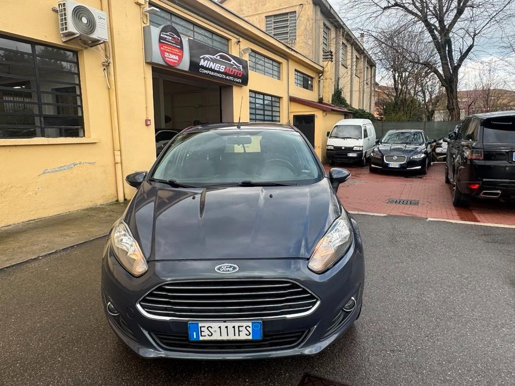 Ford Fiesta 1.5 TDCi 75CV 5 porte Titanium