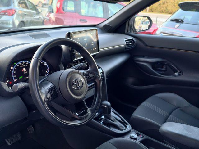 TOYOTA Yaris Cross 1.5 Hybrid AWD-i Lounge 4x4