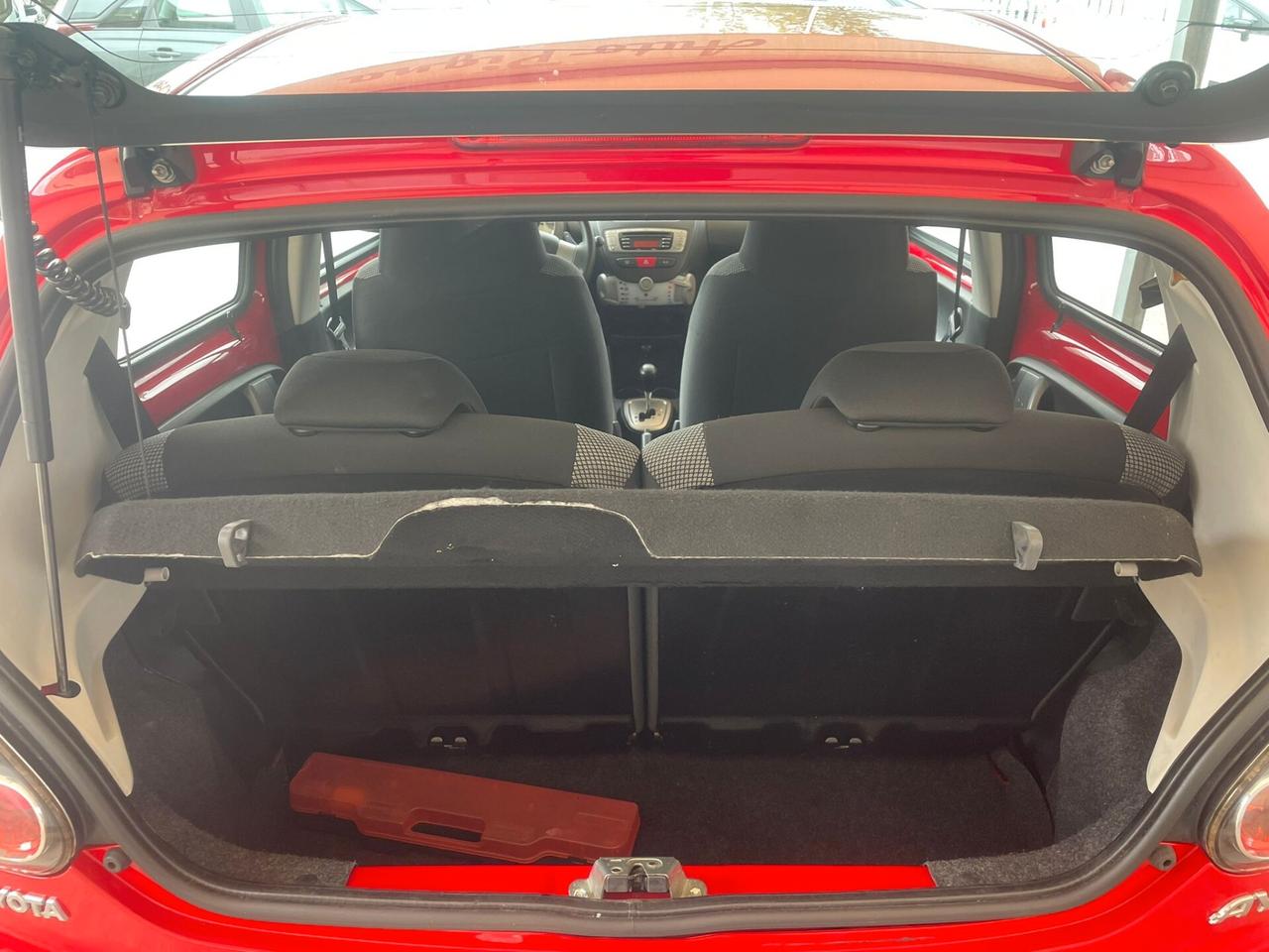 Toyota Aygo 1.0 12V VVT-i 5 porte Tobasco MMT automatica