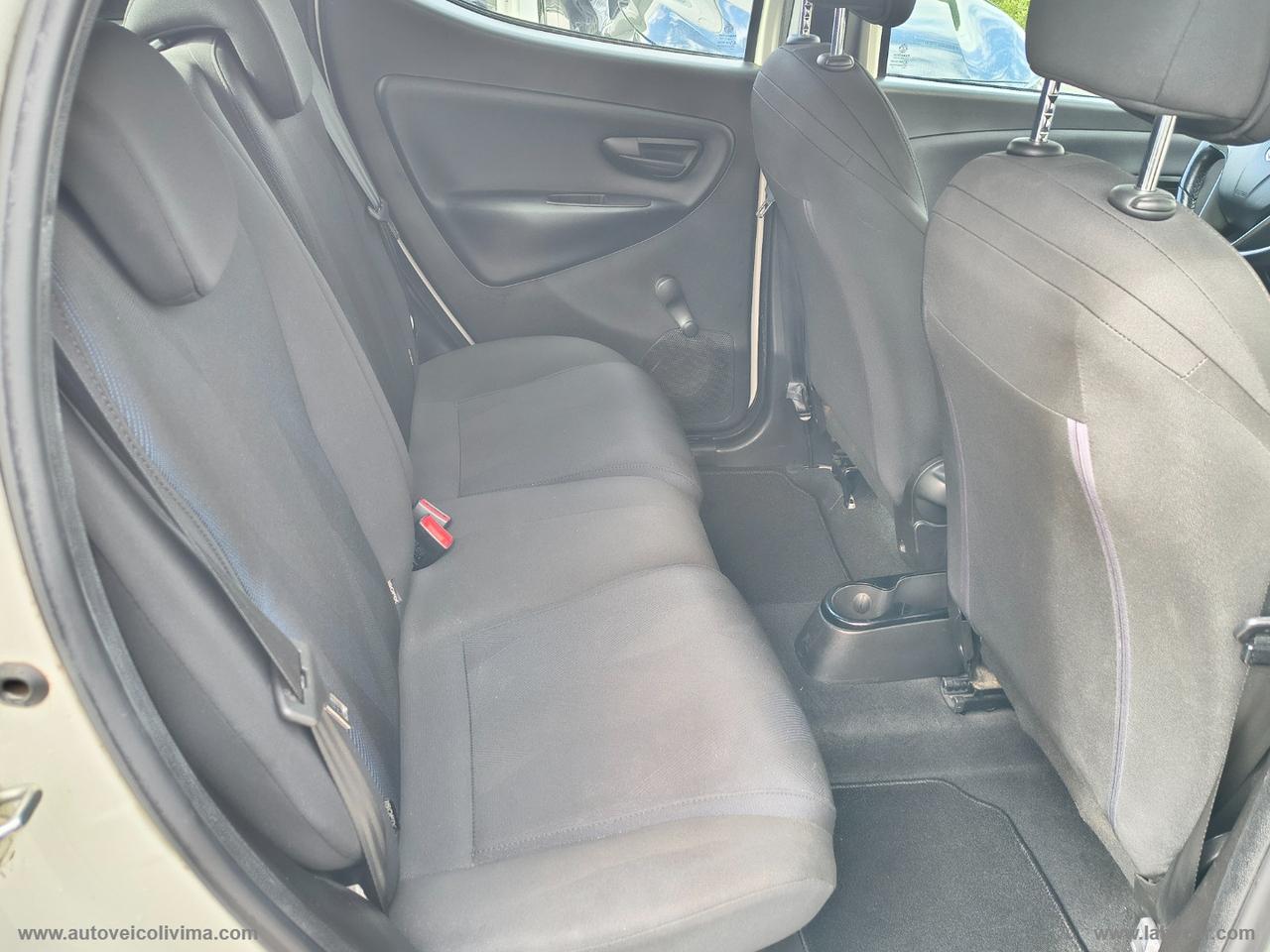 LANCIA Ypsilon 1.2 69 CV 5p. S&S Gold