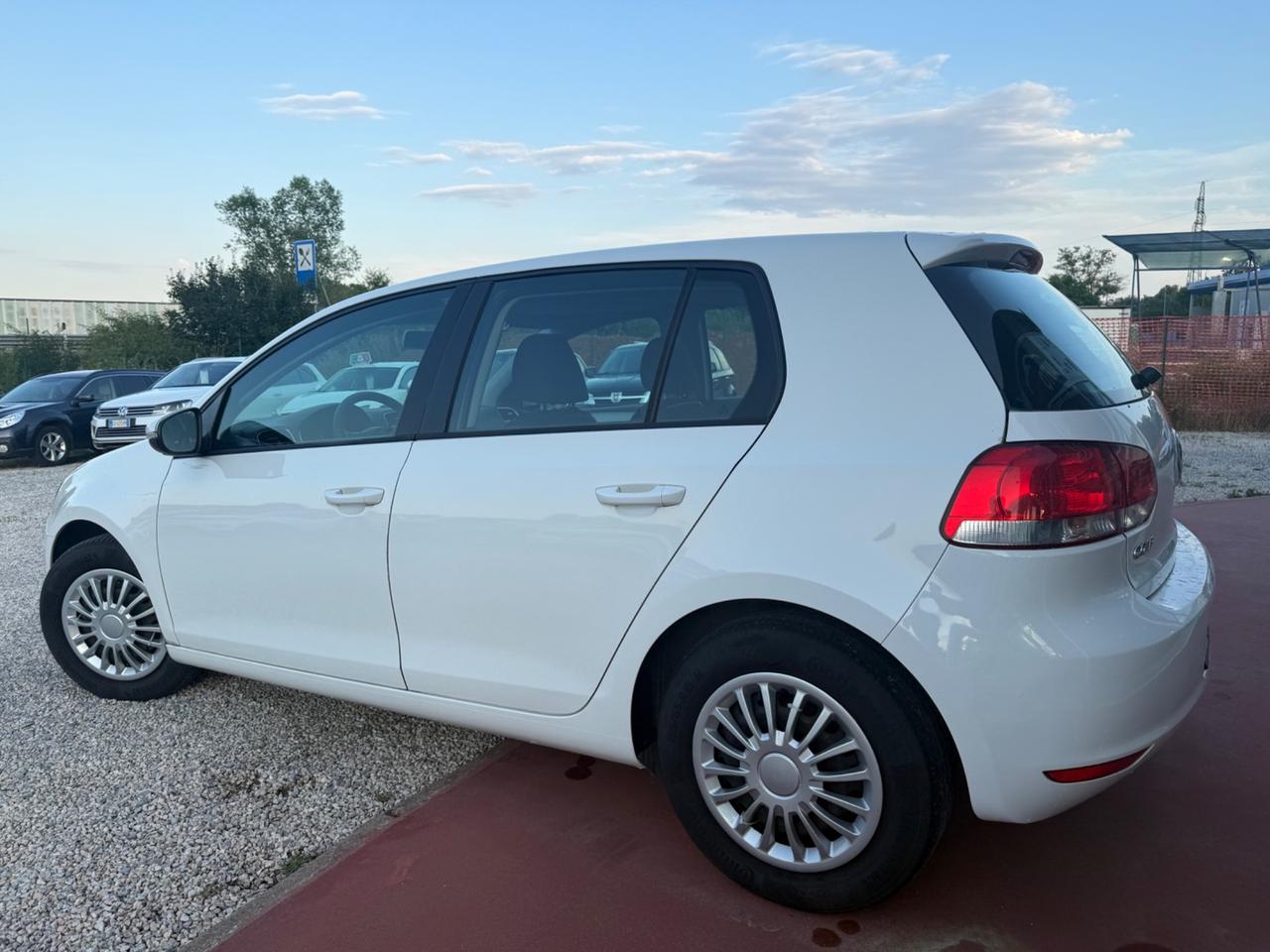 Volkswagen Golf 1.6 TDI DPF 5p. Highline