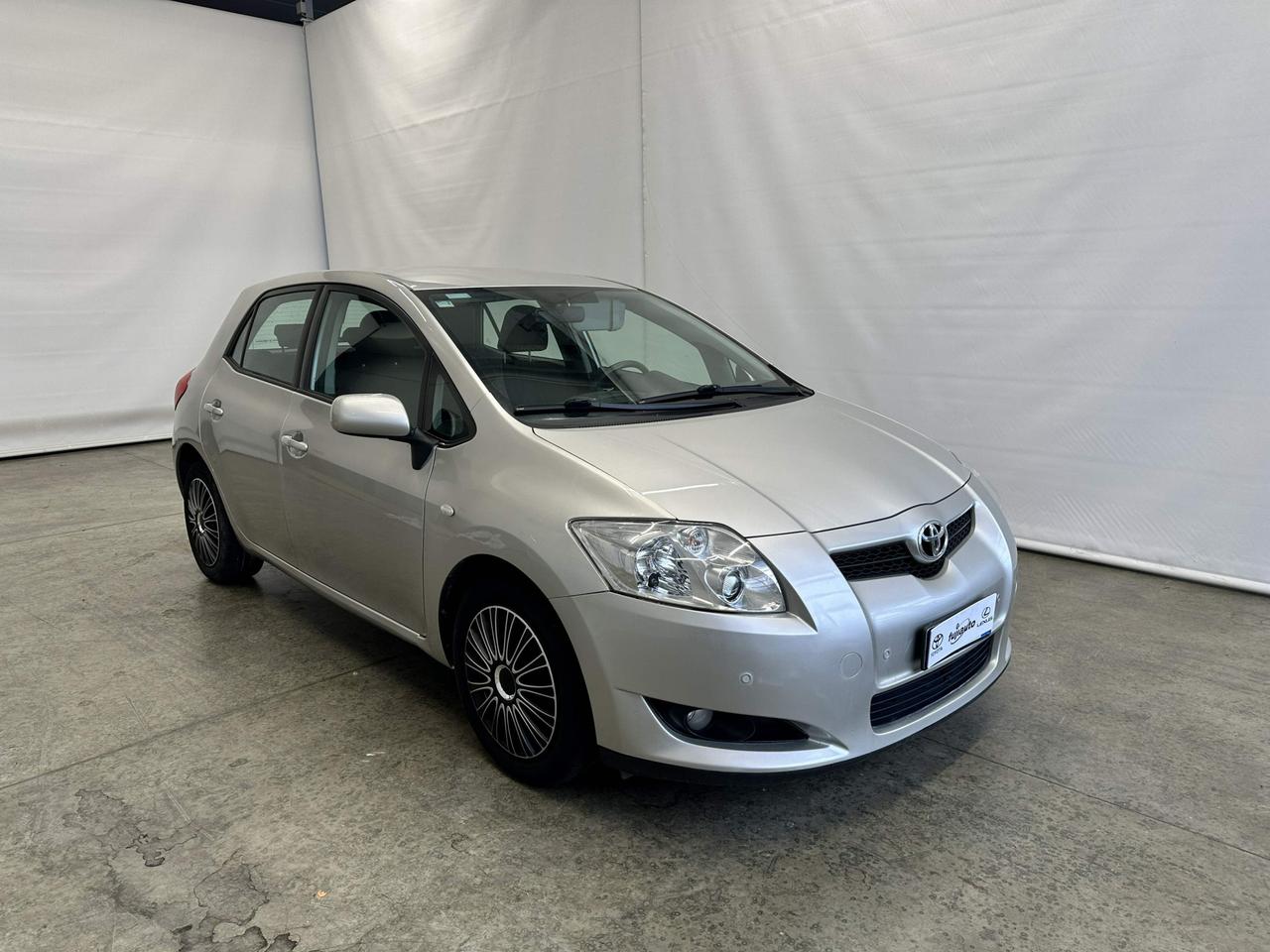 Toyota Auris 5p 1.4 d-4d Sol m-mt
