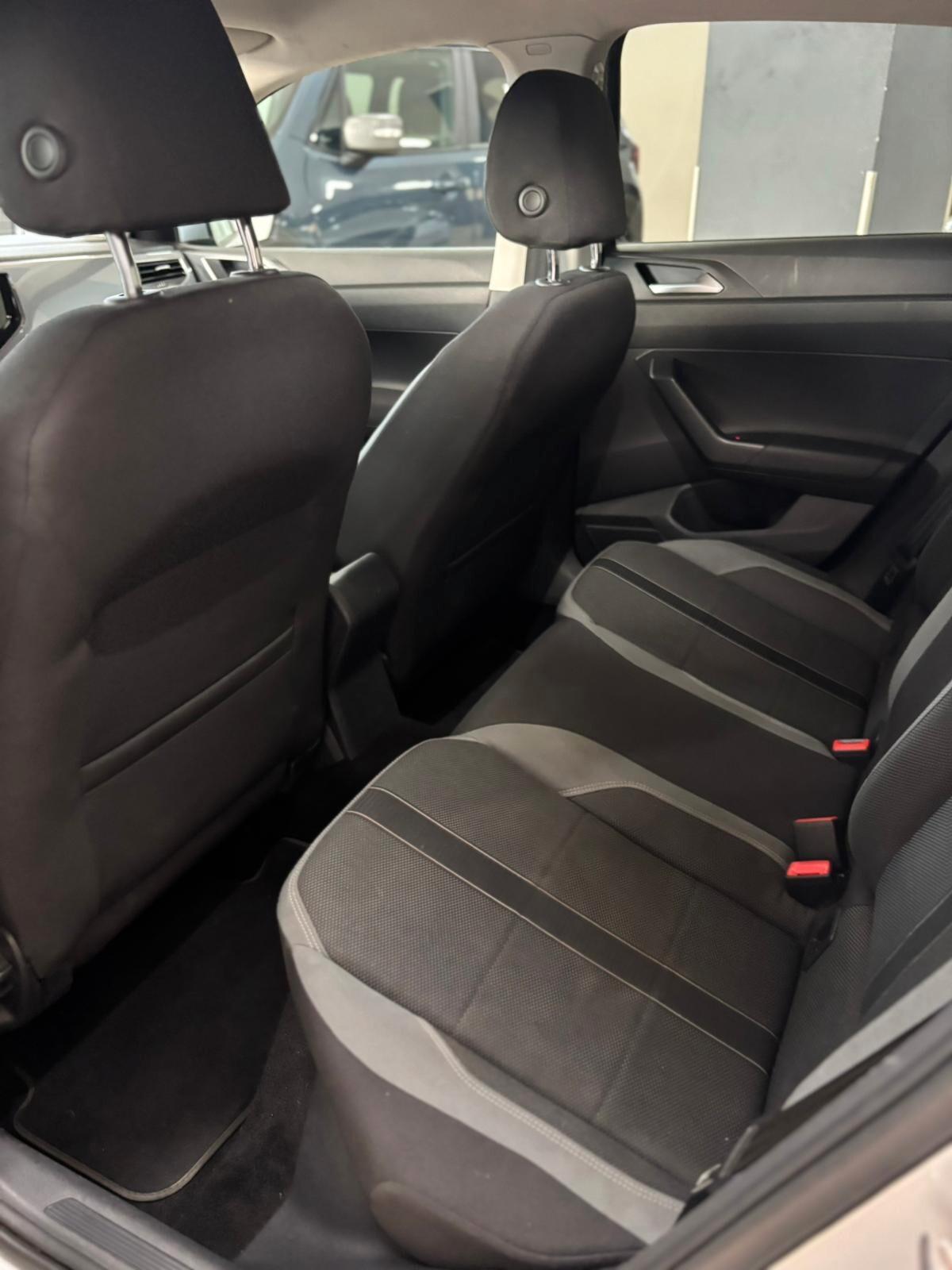 Volkswagen Polo 1.6 TDI 95 CV DSG 5p. R LINE