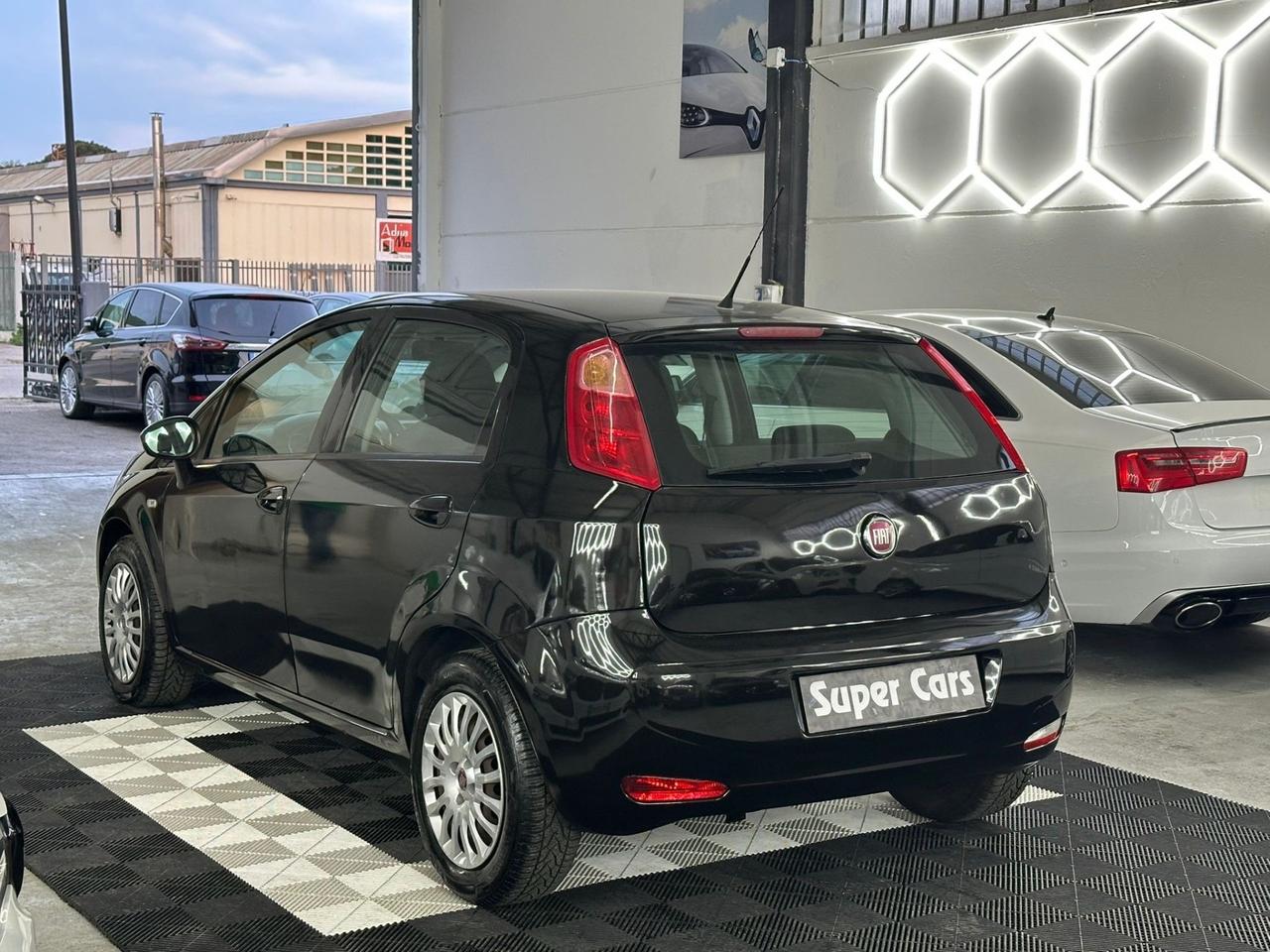 Fiat G.Punto 1.3MJT 85CV 5porte NEOPATENTATI